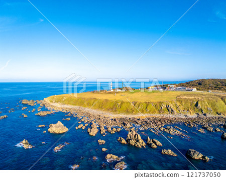男鹿半島的入道崎（秋田縣男鹿市） 121737050