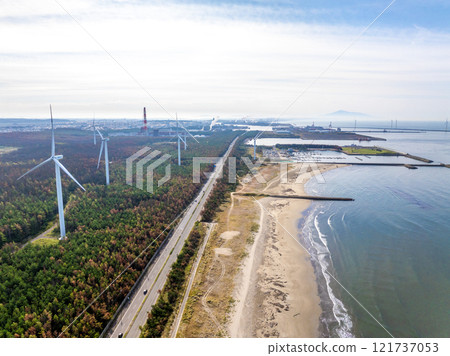 Wind power generation on the Oga Peninsula (Katagami City, Akita Prefecture) Wind power generation on the Oga Peninsula (Katagami City, Akita Prefecture) 121737053
