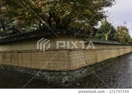 Kanazawa Nagamachi Samurai Residence Ruins in late autumn Kanazawa Nagamachi Samurai Residence Ruins in late autumn 121737334