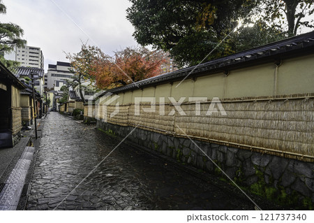 Kanazawa Nagamachi Samurai Residence Ruins in late autumn 121737340