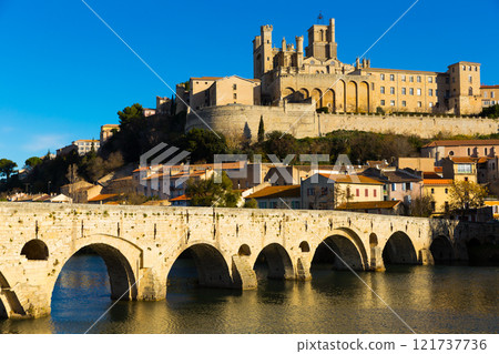 Old Bridge and cathedral of Saint Nazaire, Beziers Old Bridge and cathedral of Saint Nazaire, Beziers 121737736