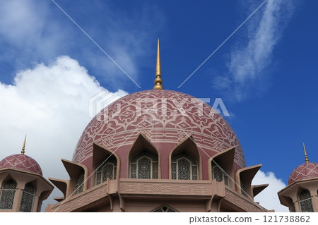 Pink Mosque 121738862