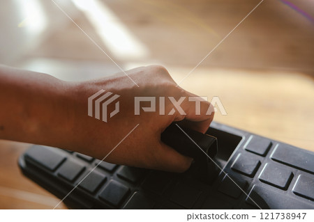 工具和用具 121738947