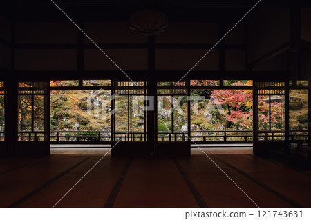Autumn leaves of Togansuji Temple Autumn leaves of Togansuji Temple 121743631