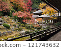Autumn leaves of Togansuji Temple 121743632
