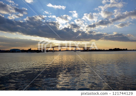 Sunset at Kisarazu Port 121744129