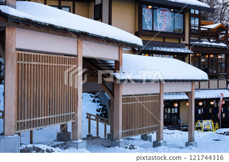 Scenery of Kusatsu Yuji Square, Kusatsu in winter 121744316