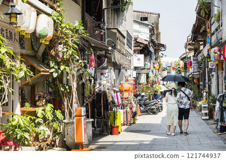 The old building view of Shennong Street in Tainan, Taiwan, has become a hub of culture creation and art distribution in recent years. The old building view of Shennong Street in Tainan, Taiwan, has become a hub of culture creation and art distribution in recent years. 121744937