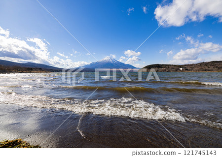 Mount Fuji seen from Yamanakako 121745143