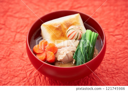 Kanto-style ozōni with square mochi 121745986