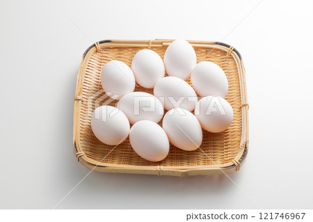 An egg 121746967