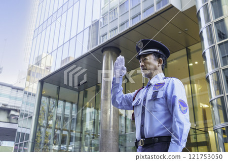 Profile of a middle-aged male security guard. Photo courtesy of Denpa Gakuen, Tokyo Electronics College. 121753050