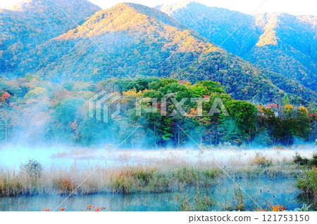 Autumn in Kannonuma Forest Park, Shimogo Town, Minamiaizu District, Fukushima Prefecture Autumn in Kannonuma Forest Park, Shimogo Town, Minamiaizu District, Fukushima Prefecture 121753150