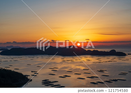 Sunrise at Mushiage Bay, Setouchi City, Okayama Prefecture Sunrise at Mushiage Bay, Setouchi City, Okayama Prefecture 121754580