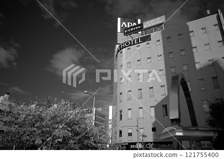 Building near Toyohashi Station in monochrome Building near Toyohashi Station in monochrome 121755400