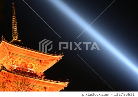 照亮了五層寶塔 照亮了五層寶塔 121756631