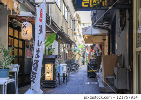 Osaka Namba: Ura Namba Restaurant District (Chuo-ku, Osaka City, Osaka Prefecture) 121757914