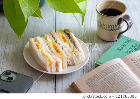 Delicious sandwich and coffee Delicious sandwich and coffee 121765396