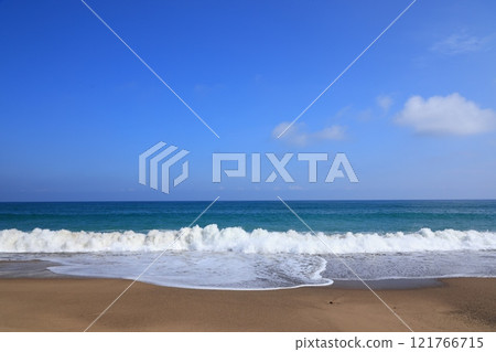 Sea and Waves 3588 121766715