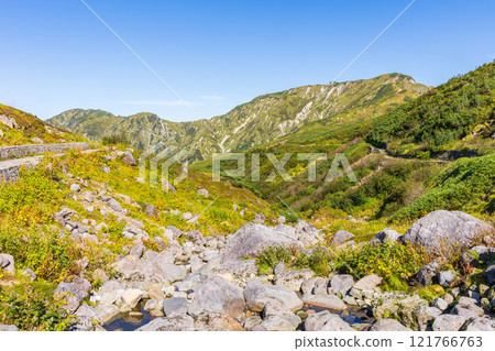 秋天的立山黑部阿爾卑斯山路線~紅葉的天狗平 秋天的立山黑部阿爾卑斯山路線~紅葉的天狗平 121766763