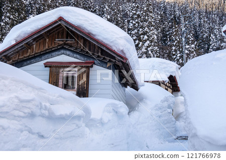 Village of heavy snow Village of heavy snow 121766978