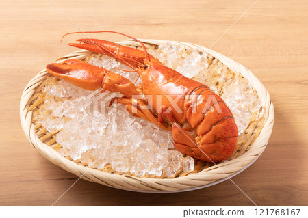 [Canadian] Boiled lobster 121768167