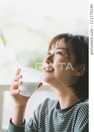 晨牛奶 121770240