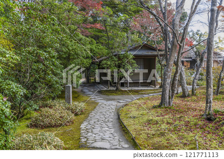 Donation to the rear garden of Isuien Garden (Nara City) Donation to the rear garden of Isuien Garden (Nara City) 121771113