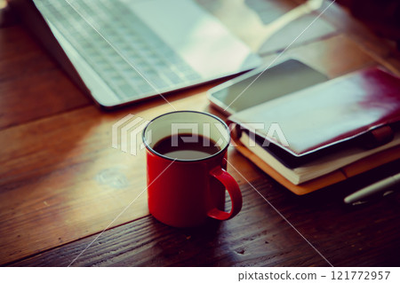 Business break image 121772957