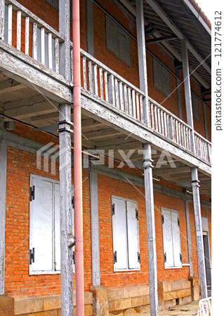 Tomioka Silk Mill's East Cocoon Warehouse [Tomioka City, Gunma Prefecture] 121774612