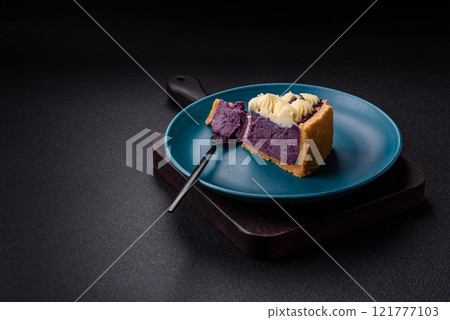 No baked sweet blueberry cheesecake with cream cheese 121777103