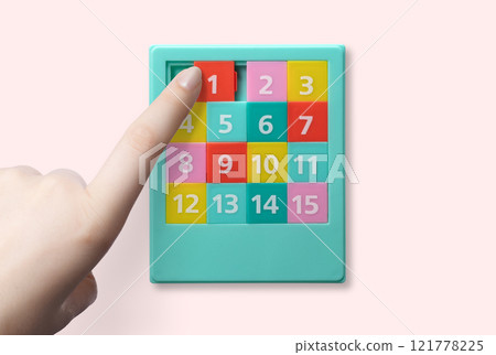 復古數字匹配拼圖 121778225