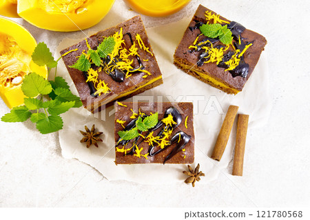 Cake chocolate with pumpkin layer on granite top Cake chocolate with pumpkin layer on granite top 121780568