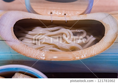 Udon noodle with fried noodles Udon noodle with fried noodles 121781002