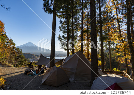 Mt. Fuji and autumn leaves at dusk Mt. Fuji and autumn leaves at dusk 121786744