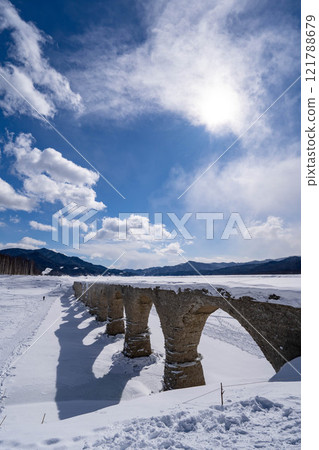 Taushubetsu Bridge in snow 121788679