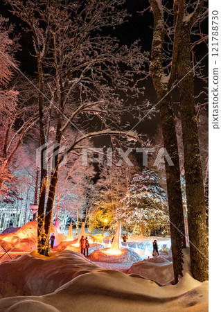 Ninguru Terrace light-up in winter 121788730