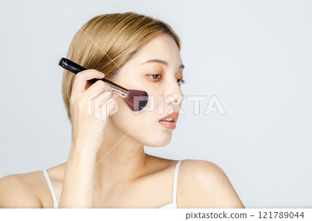Women beauty skin care makeup image 121789044