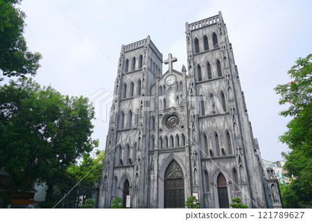 河內大教堂，河內，越南 121789627