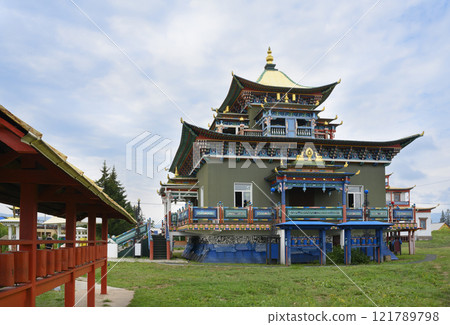 The Nogon Dari Ehin temple at the Buddhist Monastery in Ivolginsky Datsan in Buryatia, Russia 121789798