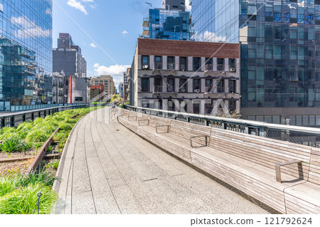High Line urban park walkway in New York City 121792624