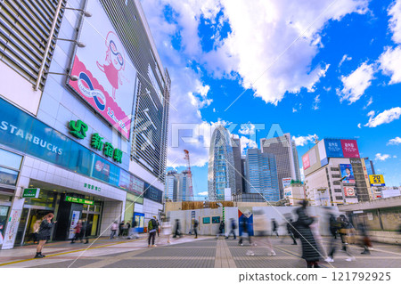 Tokyo Cityscape in Japan: From the announcement of the 5th year of the Coronavirus...View of Shinjuku Station East Exit and Shinjuku Subcenter. Towards a new era = January 8, 2025 Tokyo Cityscape in Japan: From the announcement of the 5th year of the Coronavirus...View of Shinjuku Station East Exit and Shinjuku Subcenter. Towards a new era = January 8, 2025 121792925