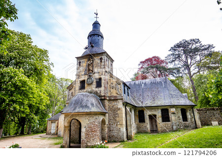 exteriors of notre dame de grace, Honfleur, normandy, france 121794206