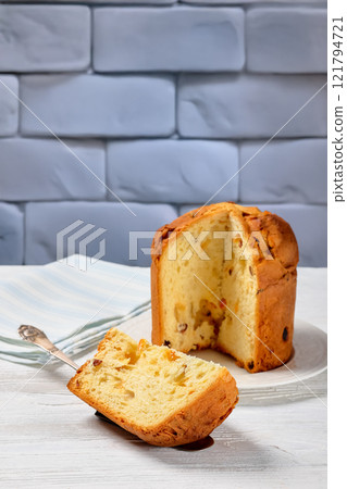 Panettone, sweet bread with raisins, top view Panettone, sweet bread with raisins, top view 121794721