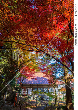 [勝法寺，紅葉勝地] 三重縣伊鍋市鳴谷山勝法寺 121797353
