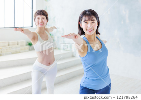 A young lad yoga 121798264