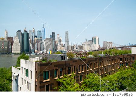 view of the skyscrapers of Manhattan from Brooklyn, Brooklyn Heights, NY, USA 121799086