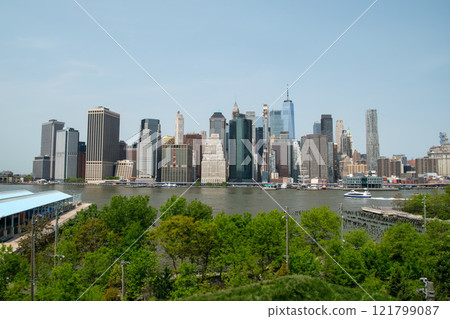 view of the skyscrapers of Manhattan from Brooklyn, Brooklyn Heights, NY, USA view of the skyscrapers of Manhattan from Brooklyn, Brooklyn Heights, NY, USA 121799087