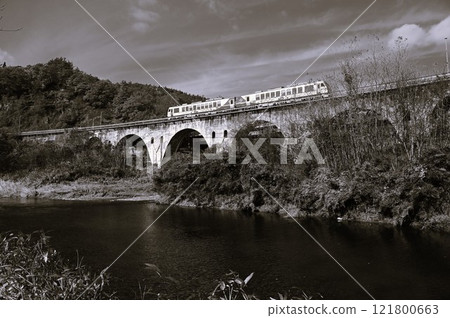 JR釜石線(銀河夢想線釜石線)龍總部河大橋 JR釜石線(銀河夢想線釜石線)龍總部河大橋 121800663