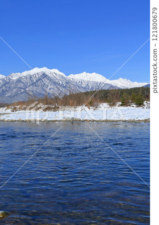 信濃大町山景：冬季北阿爾卑斯立山連峰 121800679